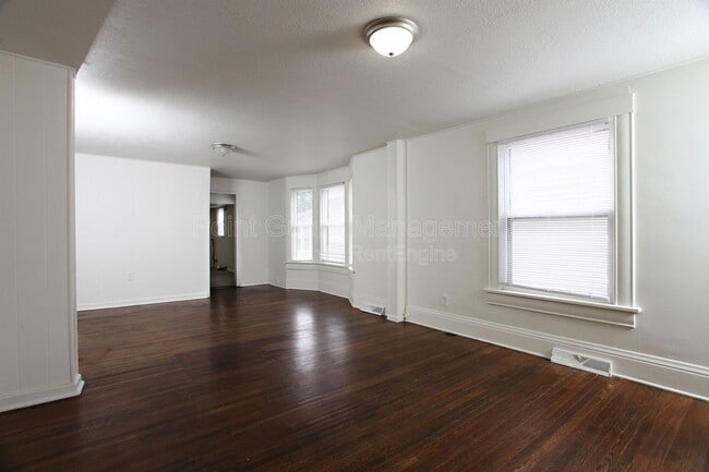 Photo - 706 S Pattie St