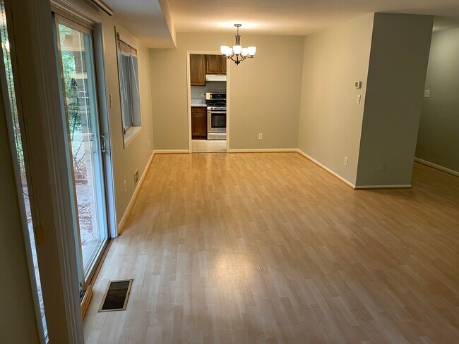 Photo - 10600 Montrose Ave Unit Parkside