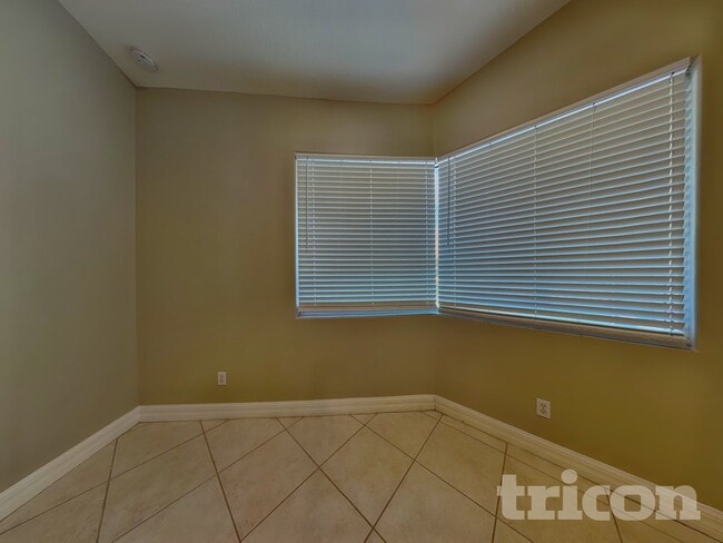Photo - 4170 Grobe St