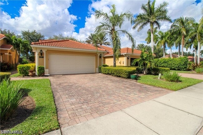Photo - 15077 Cortona Way