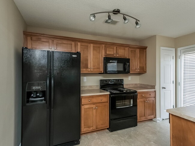 Photo - 7027 Maple Grove Rd