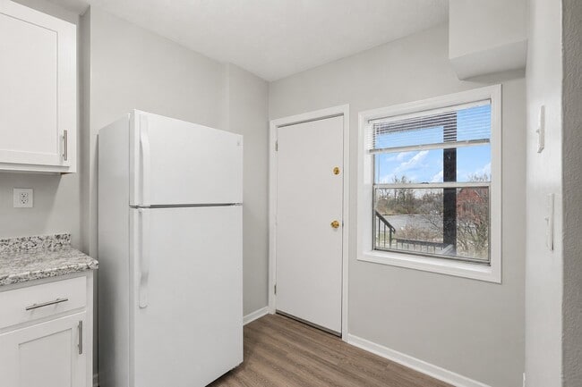 564 Glenwood Ave Unit 34