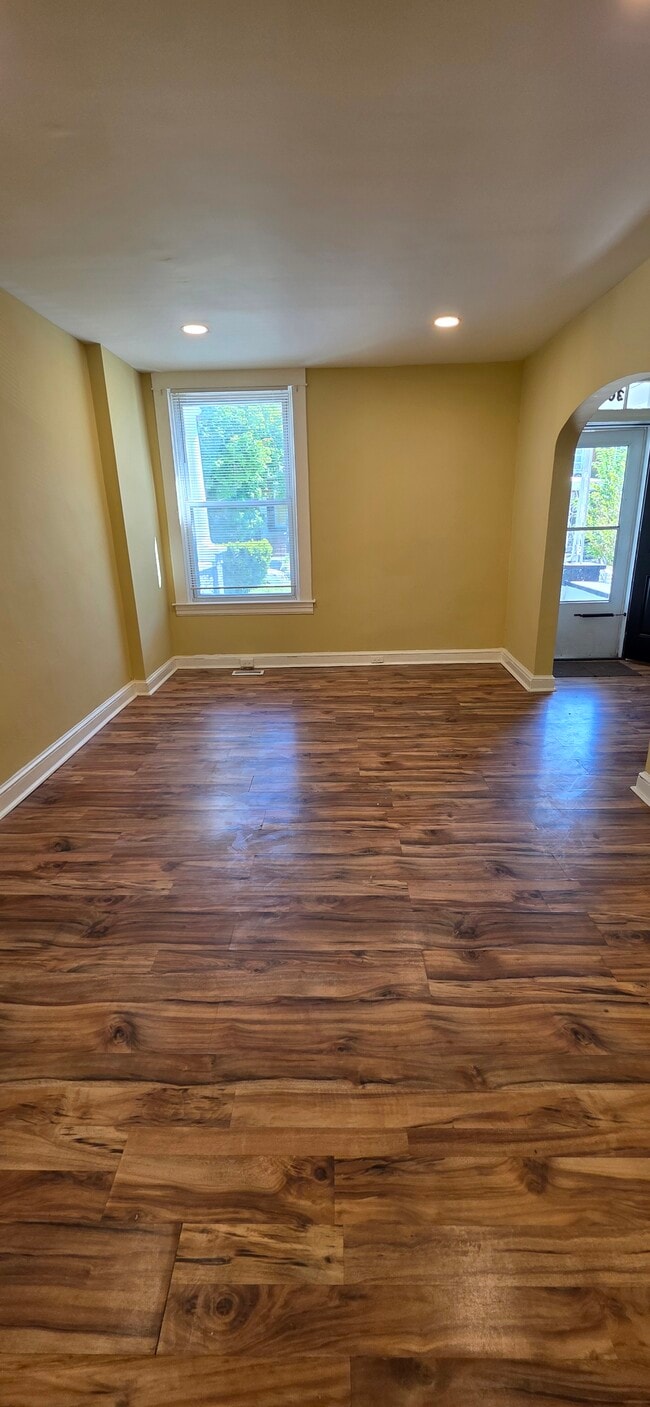 Photo - 308 Marydell Rd