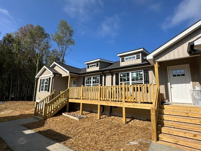 Photo - 1692 Walton St Unidad A