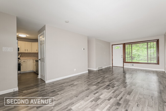 Photo - 219 Garden City Dr