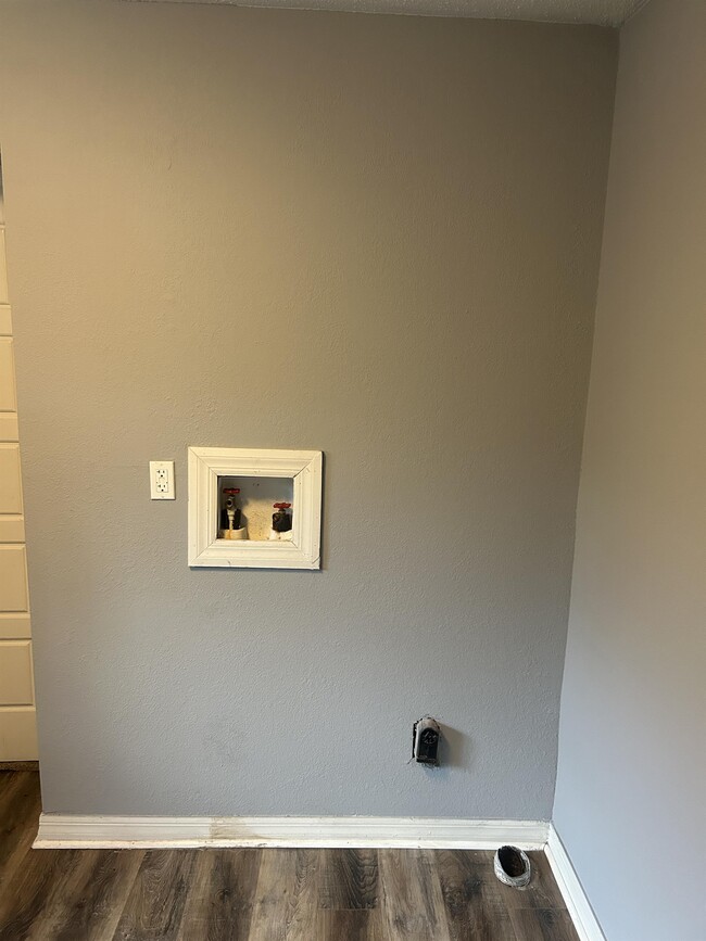 Photo - 130 Everglades Blvd