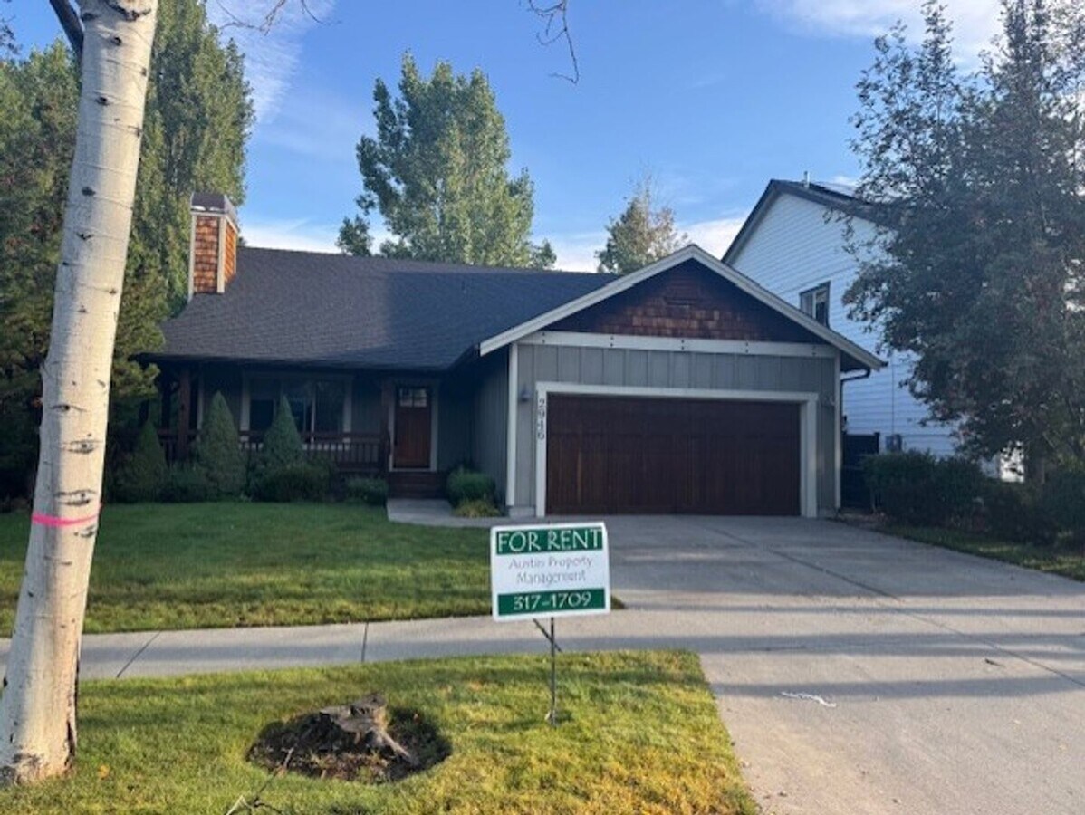 NW single level home - NW single level home