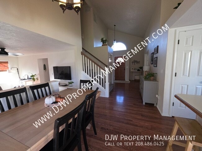 Photo - 2168 N Fastwater-