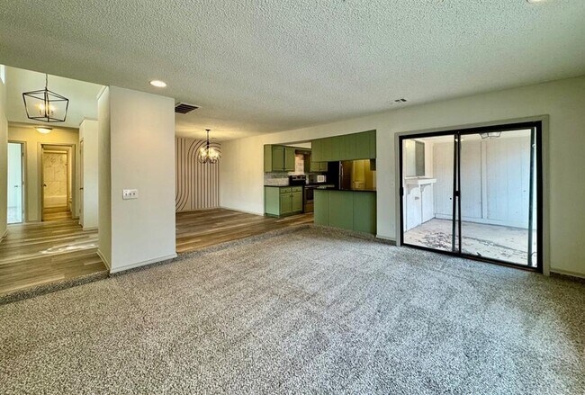 605 NW 138th St
