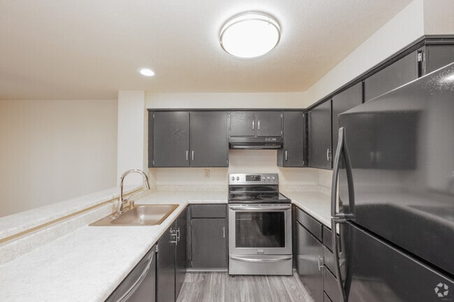 3 habitaciones, 2 baños - 1260 pies cuadrados - Cocina - Lea Hill Condominiums