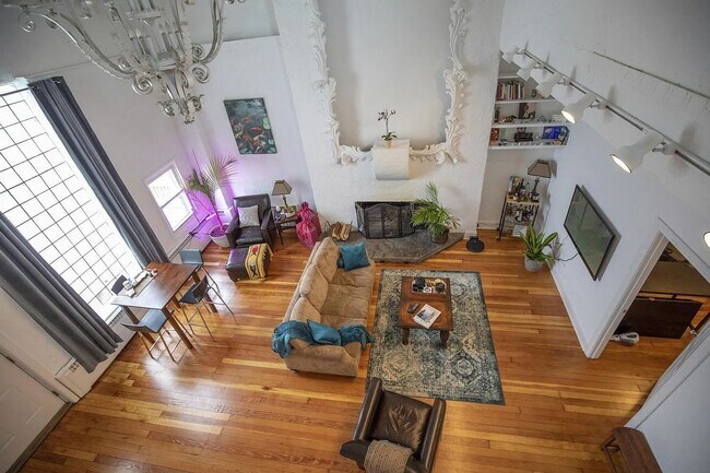 Photo - 2052 N Halsted St Unit 2R
