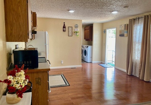 Photo - 207 NW 9th St