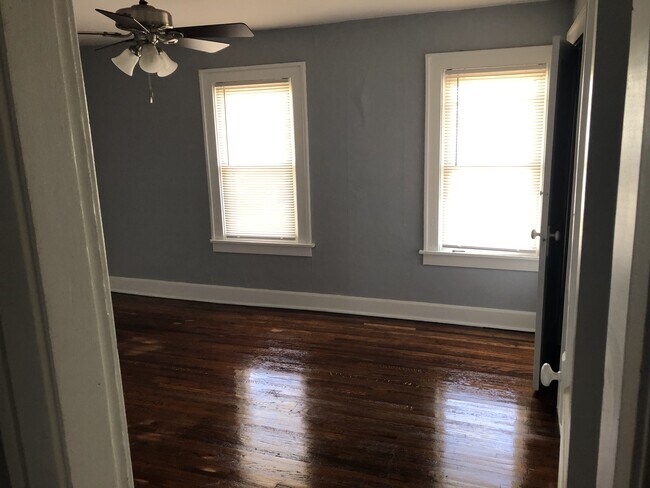 Photo - 2505-2509 Neil Ave Unidad 2509