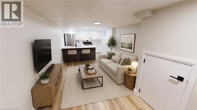 Photo - 132 Graham St