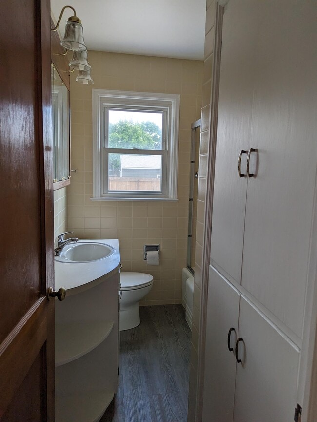 Photo - 3529 Dunn Ave