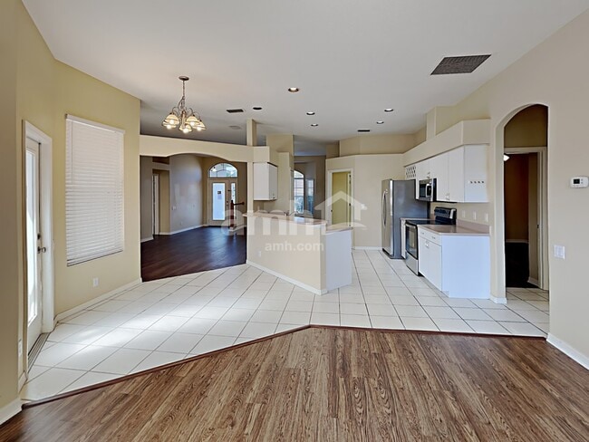 Photo - 4817 76th Ct E