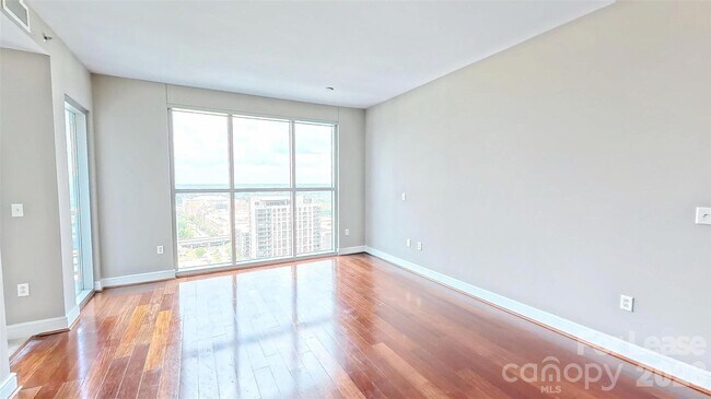 Photo - 333 W Trade St Unit 1705