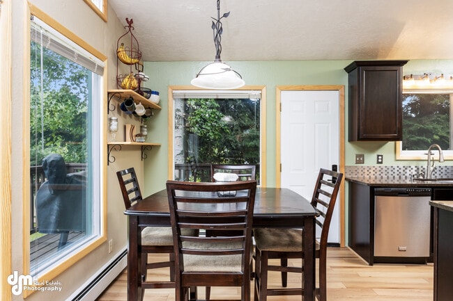 Photo - 10230 Crest View Ln