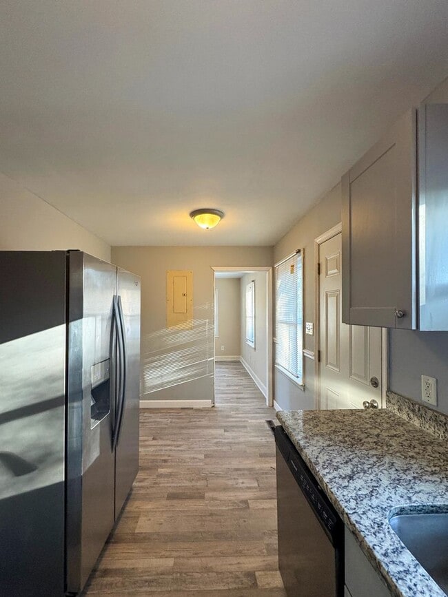 Photo - Charming 3 Bed 1 Bath Home Conveniently Located in Fayettevile