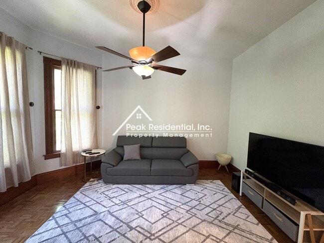 Photo - Furnished 1bd/1ba Midtown Duplex!