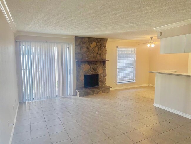 Photo - 17331 Red Oak Dr Condominio Unidad A5