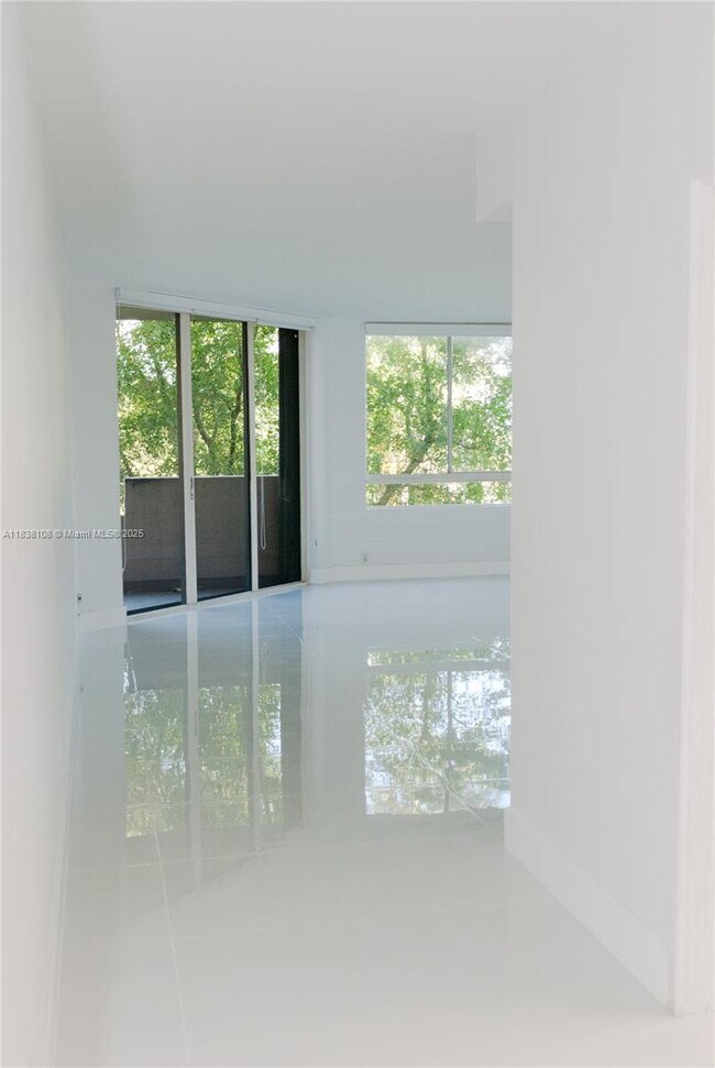 Photo - 141 Crandon Blvd Unit 342