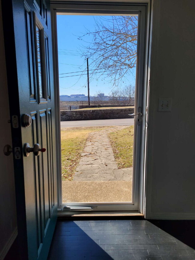 Photo - Phenomenal Downtown River View!