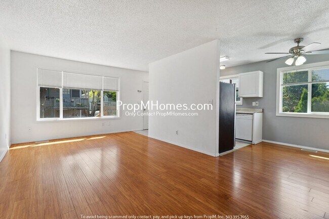 2-Bedroom Unit in Highland – Garage Includ... - 2-Bedroom Unit in Highland – Garage Includ... Unit 6089 SW Valley Avenue