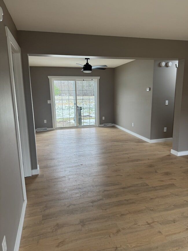 Photo - 311 Ashley Rd