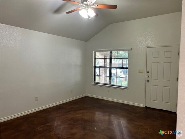 Building Photo - 203 Andy Ln Rental