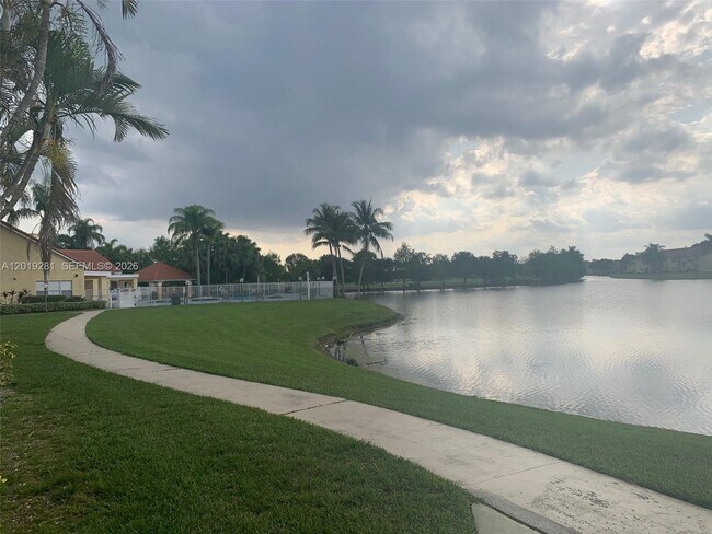 Photo - 701 Vista Isles Dr Unit 1624