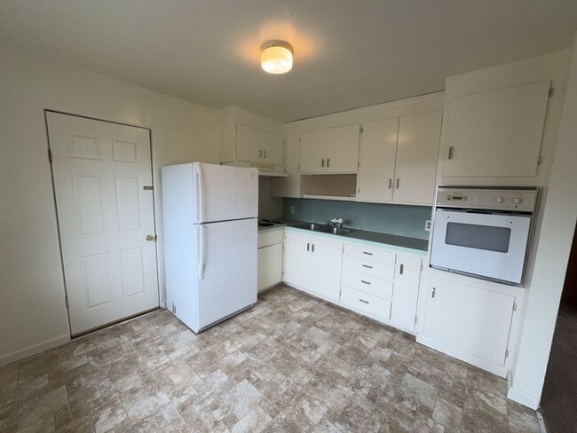 Photo - 4136-4142 Walnut [PRM: Renee] (3) Unit 4136 Walnut [PRM: Renee]