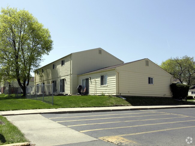 Walton Park Manor Cooperative Apartments For Rent in
