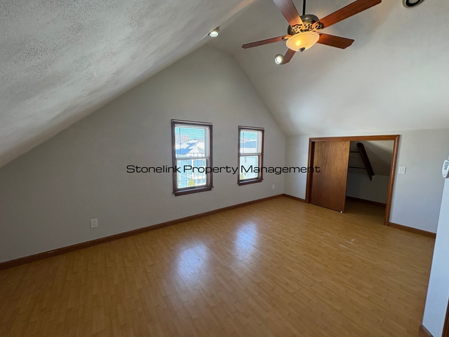 Photo - 70 Magill St Unidad 3