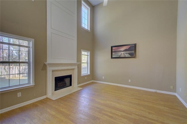 Photo - 2820 Northcliff Dr