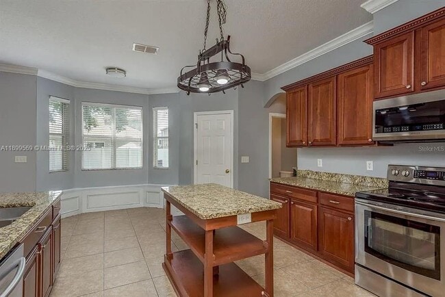 Photo - 30544 Latourette Dr