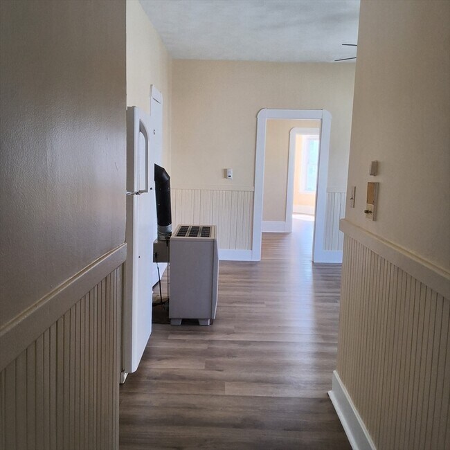 Photo - 98 County St Unit B-2N