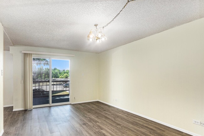 Photo - 2375 S Linden Ct