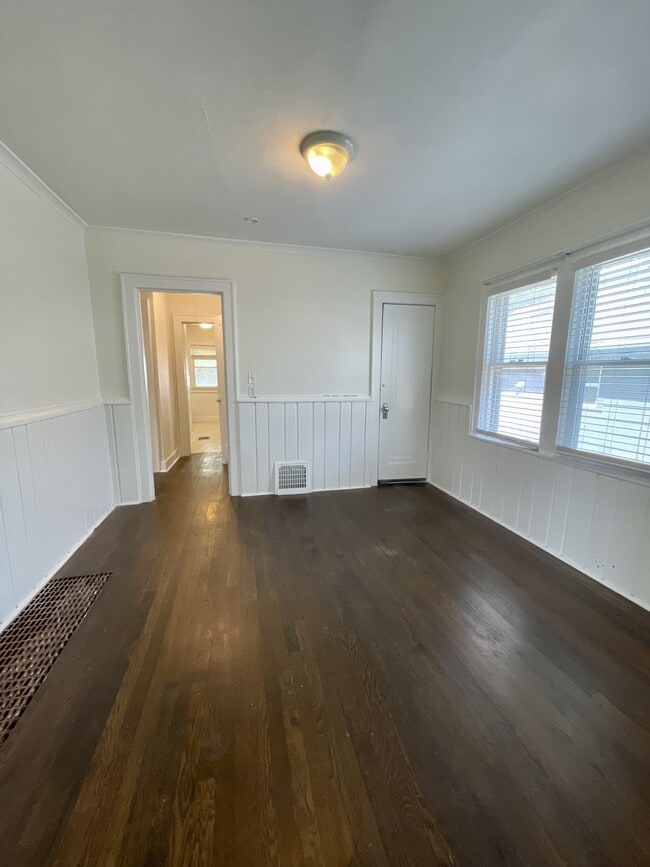 Photo - 230 W 73rd Terrace