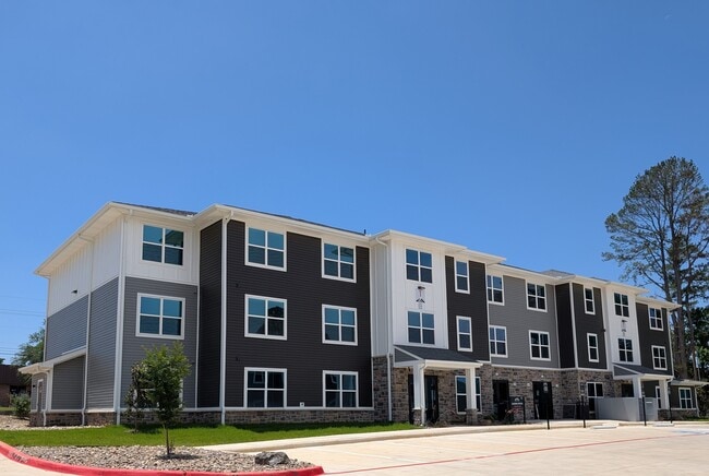 Building Photo - Amber Meadows Rental