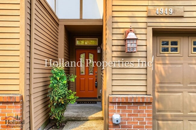 Photo - 4949 SW 141st Ave