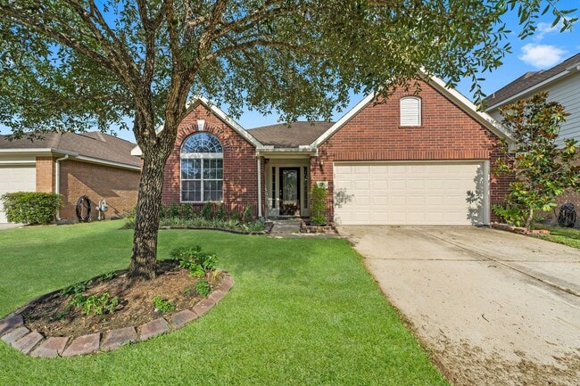 Building Photo - 30218 Deleon Fields Dr
