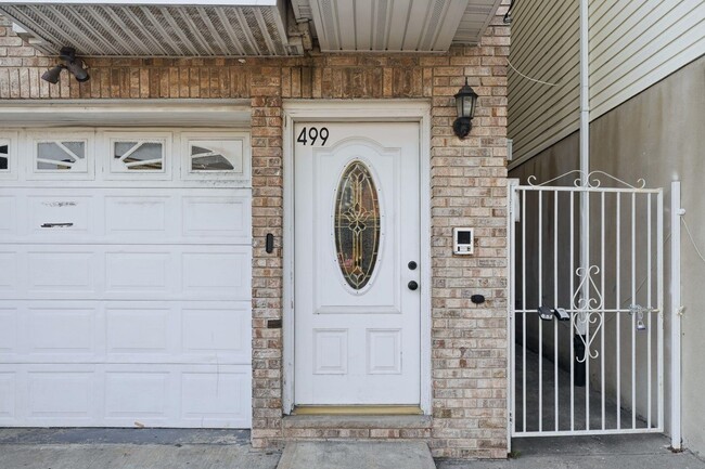 499 Ocean Ave Unidad 1