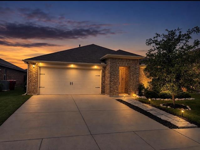 Building Photo - 2957 Shoemaker Dr