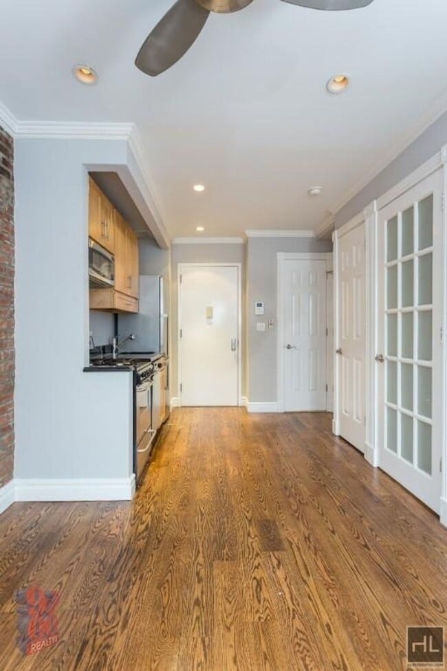 Photo - East 9th Street Unit 10