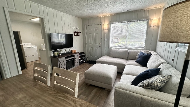 Photo - 2560 Ladeara Crest Ln Unidad 2532