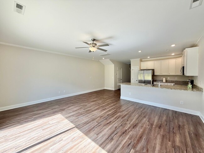 Photo - **OFFERING WAIVED APPLICATION FEES** Stunn...