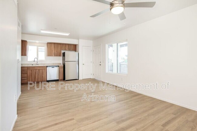 Photo - 6077 N 60th Ave Unit #203