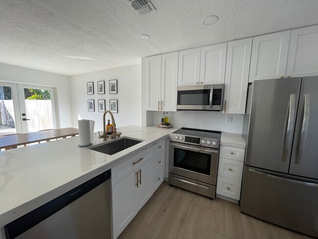 Photo - 10916 SW 75th Ter