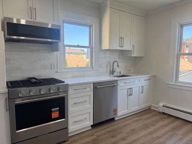 24 Park Ave Unit 2nd Floor